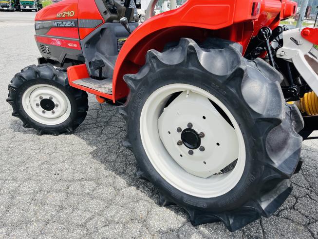 トラクター MT240 写真11