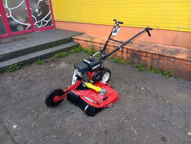 共立 畦草刈機 写真