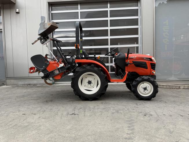 クボタ トラクター 写真