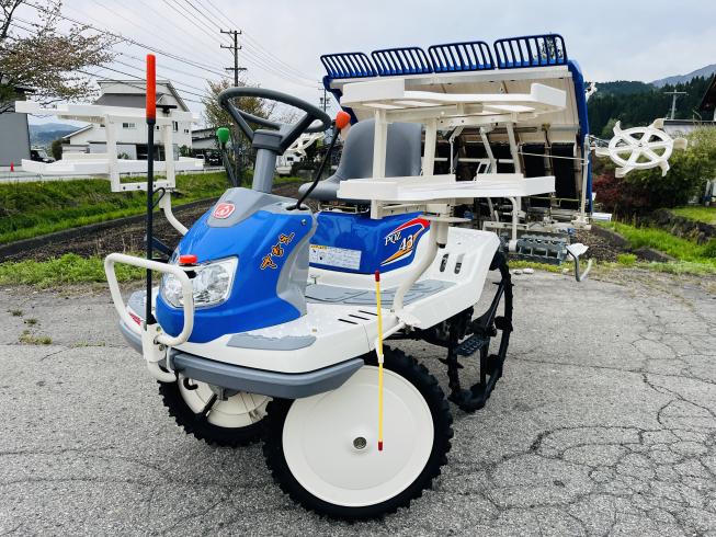 イセキ 田植機 写真