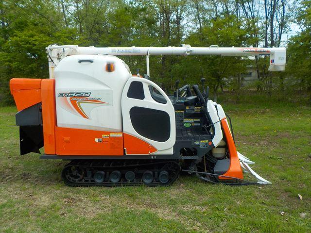 コンバイン ER320 写真２