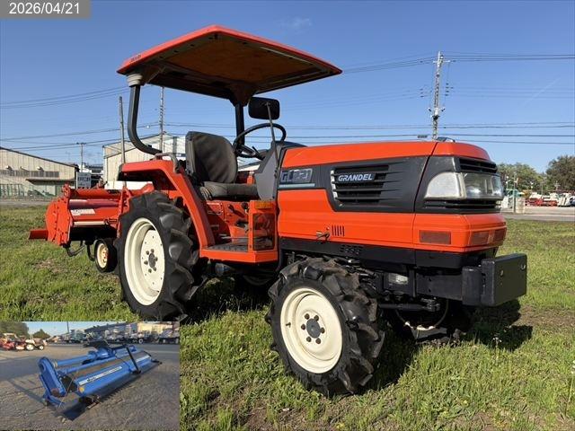 クボタ トラクター 写真