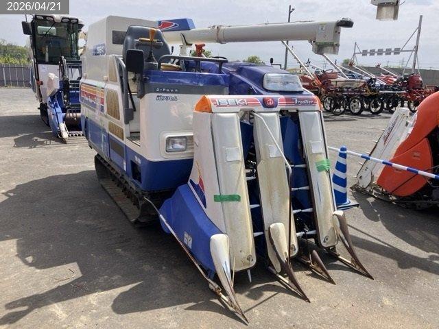 イセキ コンバイン 写真