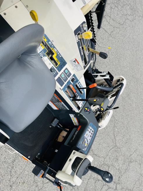 コンバイン VM221G 写真８