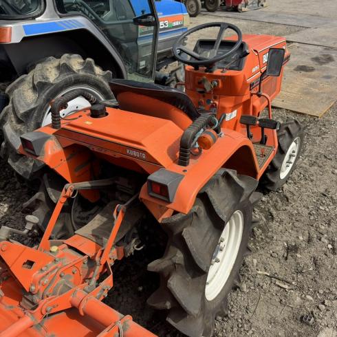 トラクター B1-14 写真５