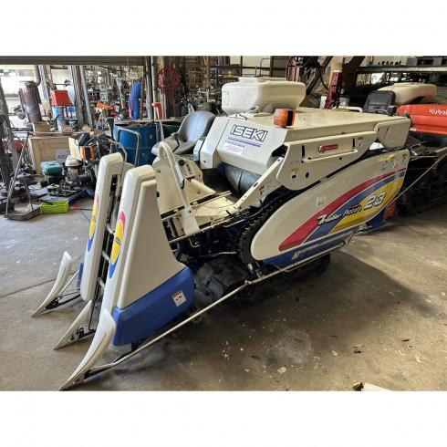 イセキ コンバイン 写真