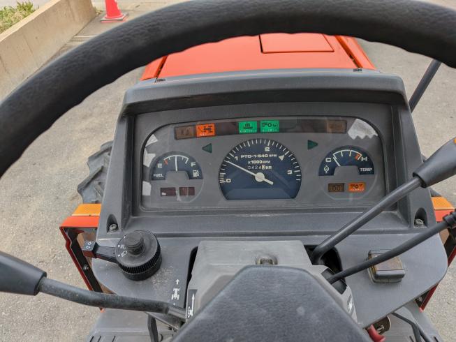 トラクター GL261 写真５