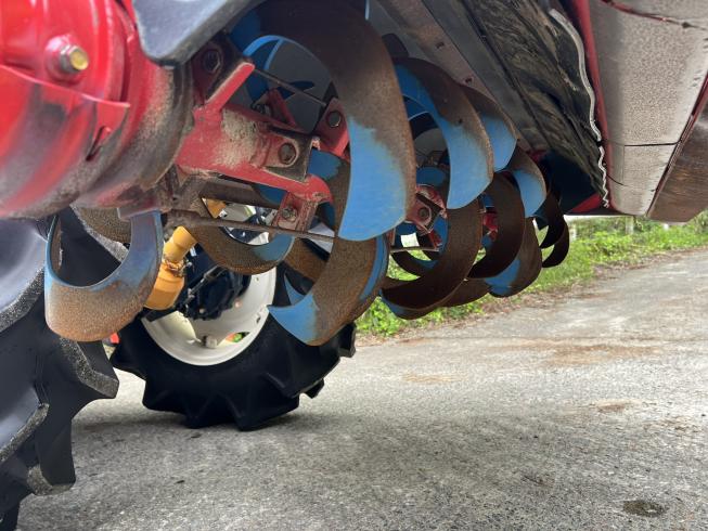 トラクター EG437 写真４