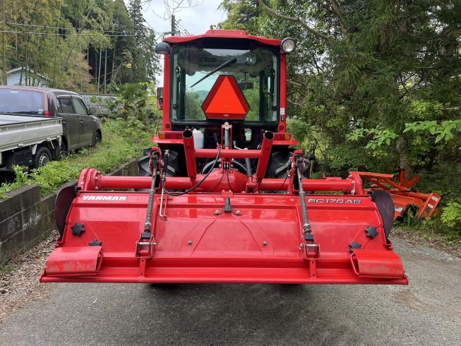 トラクター EG437 写真２