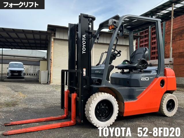 トヨタ フォークリフト 写真