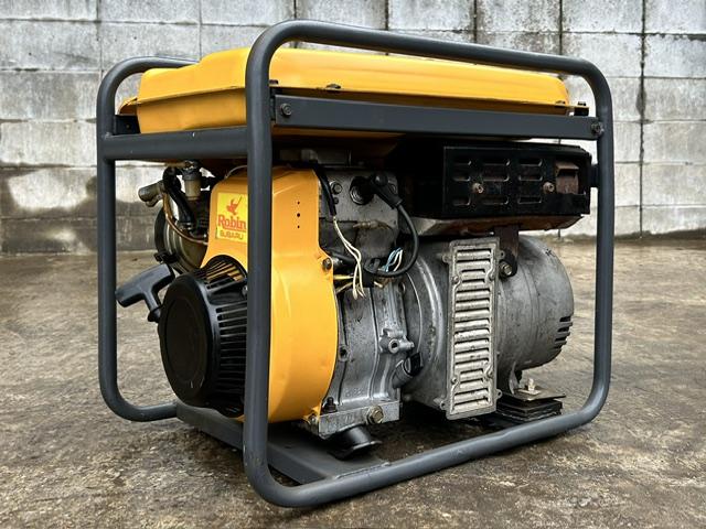 発電機 SGV2600 写真５