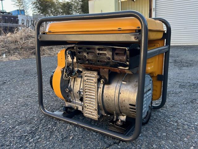 発電機 SGV2600 写真３