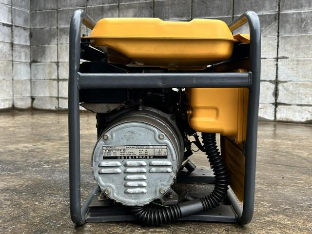 発電機 SGV2600 写真８