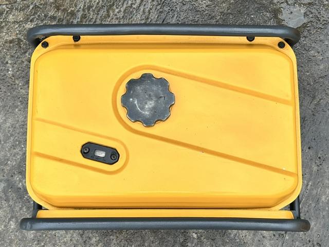 発電機 SGV2600 写真９