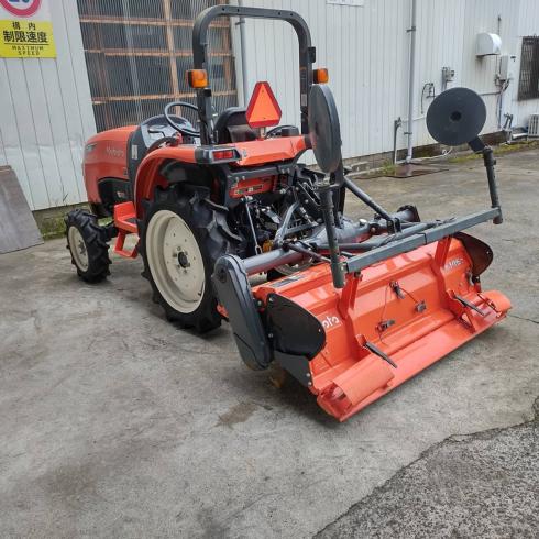 トラクター FT220 写真３