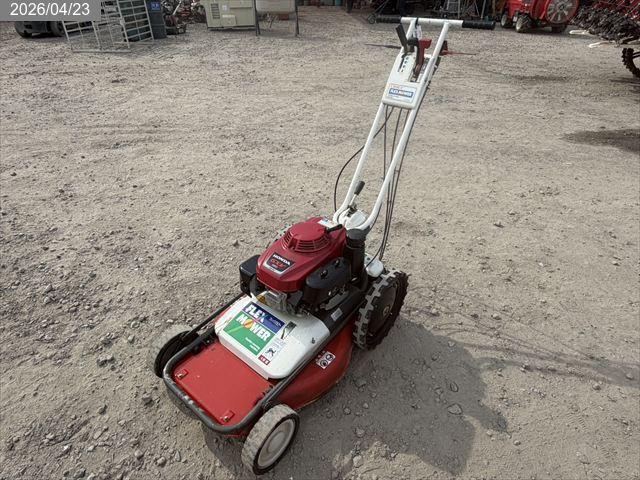 オーレック 草刈機 写真