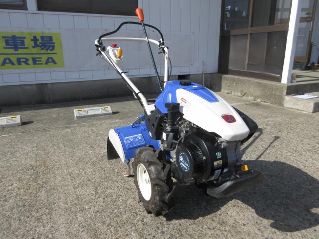 イセキ 耕耘機 写真