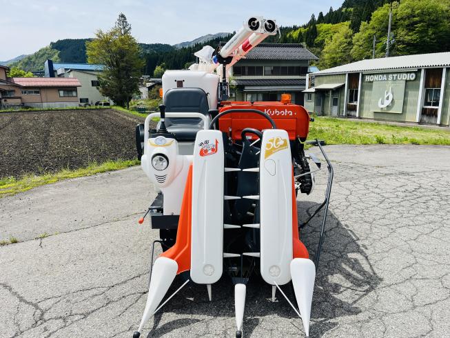 コンバイン ER213SPW 写真３