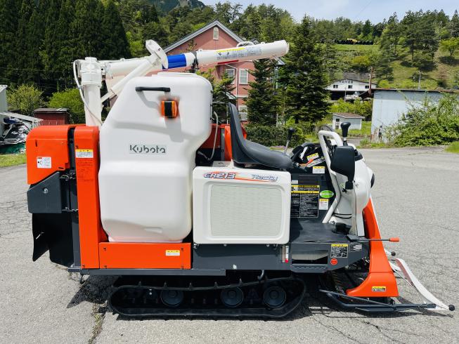 コンバイン ER213SPW 写真７