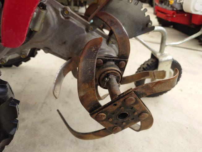 管理機 FF300LT2 写真３