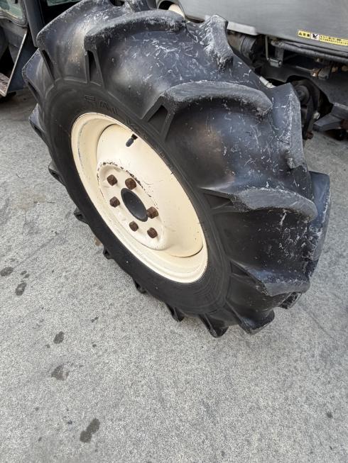 トラクター EF330 写真５