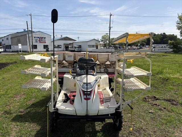 田植機 RJ6 写真５