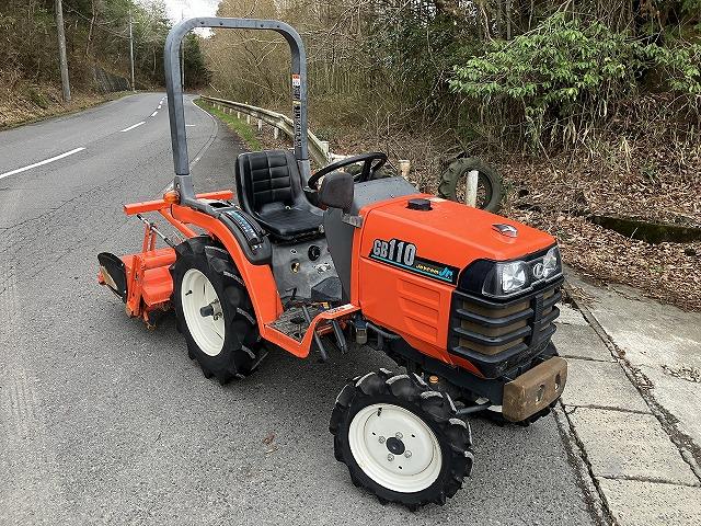 クボタ トラクター 写真