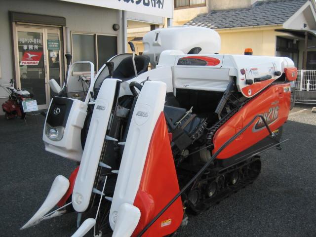 コンバイン AR216W 写真２