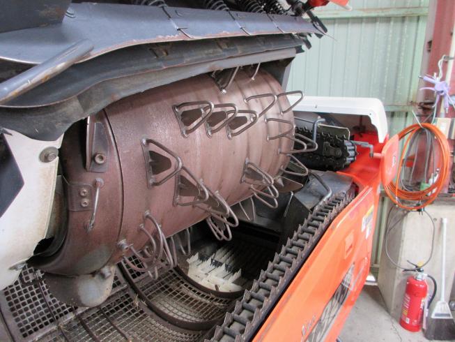 コンバイン ARN323-GDXW 写真９