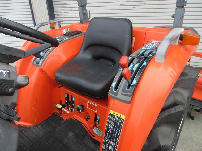 トラクター KT24 写真５