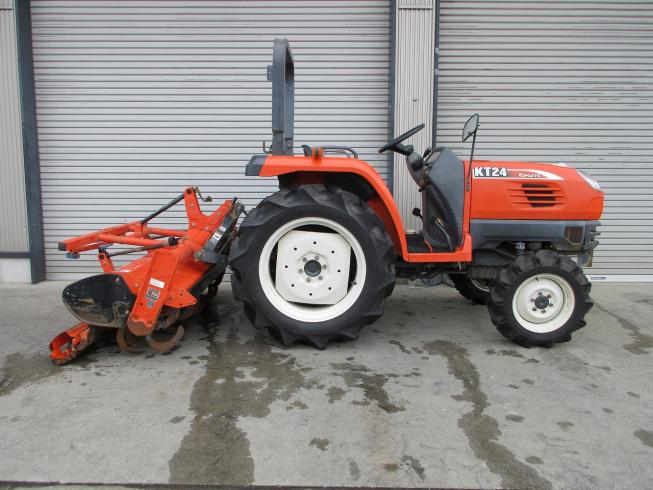 トラクター KT24 写真３