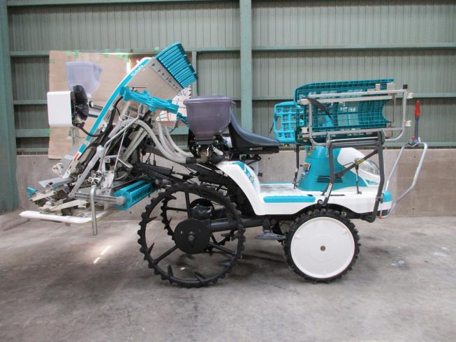 田植機 SPU450P-FR 写真３