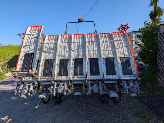 田植機 NW8-FGS 写真４