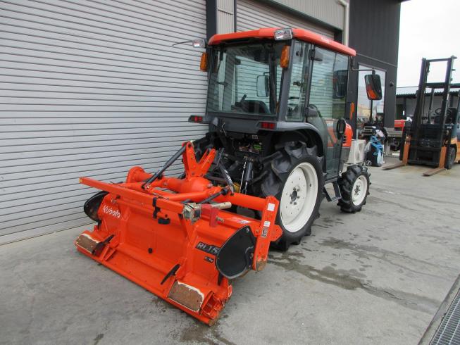 トラクター T240DFQBMA 写真３