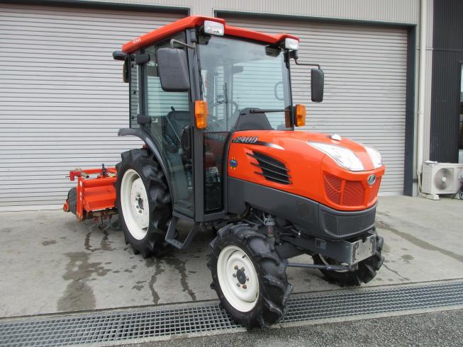 クボタ トラクター 写真