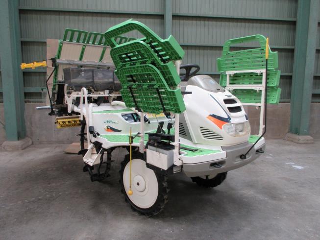 ヤンマー 田植機 写真