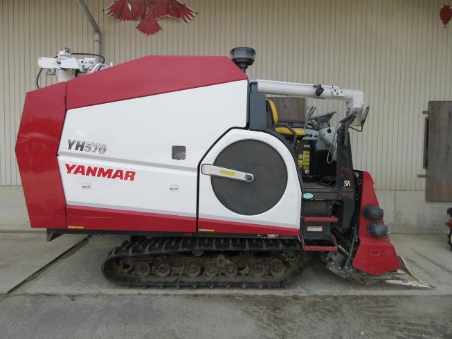 コンバイン YH570 写真２