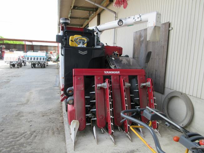 コンバイン YH570 写真８