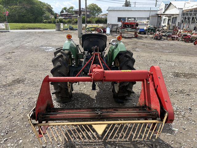 トラクター M2000IID 写真３