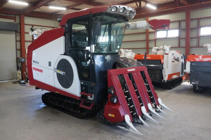 ヤンマー コンバイン 写真