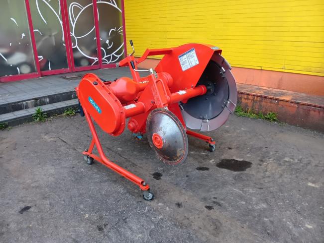 ニプロ 畦塗機 写真