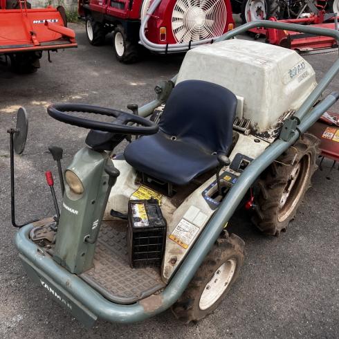 ヤンマー トラクター 写真