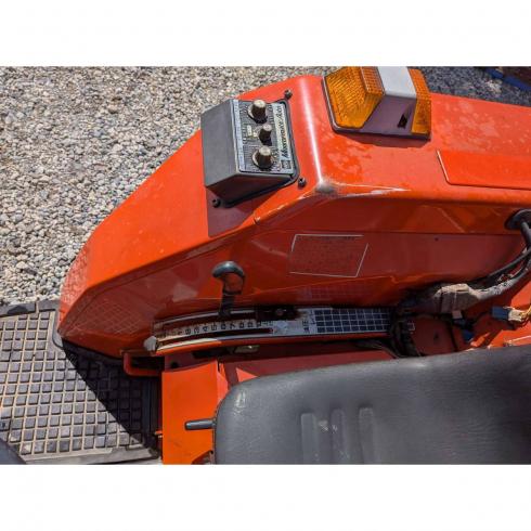 トラクター ZL1-245 写真５