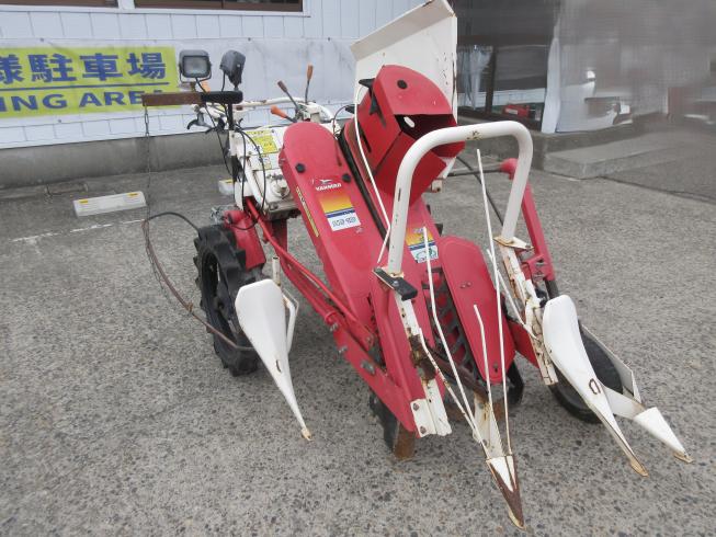 ヤンマー 枝豆収穫機 写真