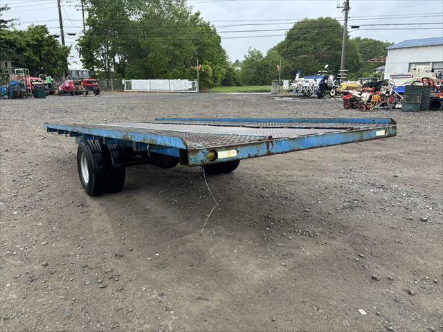 コンバイントレーラー 不明 写真３