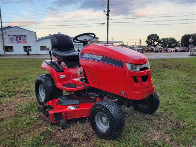 乗用草刈機 LT200 写真４