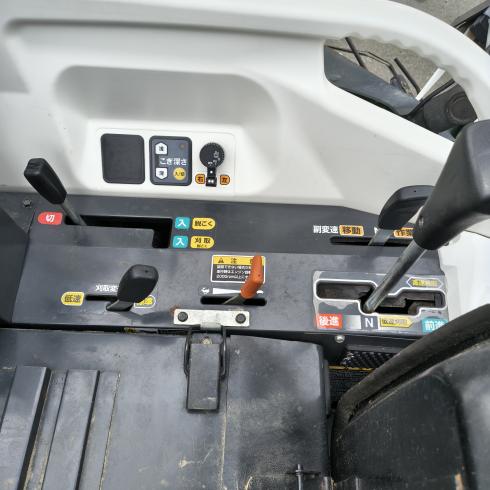 コンバイン ARN320 写真４