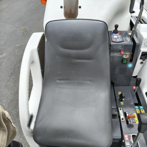 コンバイン ARN320 写真７