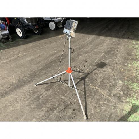 投光器  LEV605 写真３