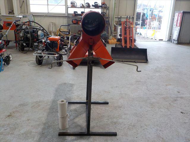 籾殻収集機 不明 写真２